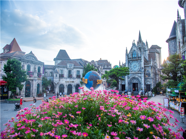 다낭/바나힐/호이안야경투어 4박6일 [미케비치 4성호텔]