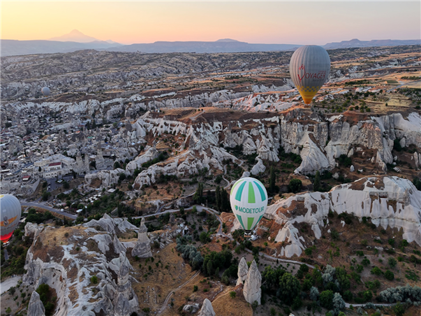 [출발확정/비즈니스탑승] 튀르키예 일주 10일 ＜국내선2회 탑승/힐튼 2박/돌마바흐체포함/수멜라수도원/10대 관광지/10대 특식/아마시아+트라브존 관광포함＞