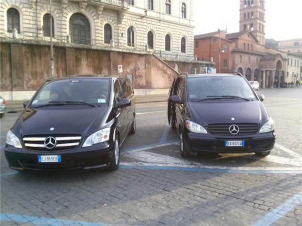 서유럽 4국 12일 (영국/프랑스/스위스/이탈리아) ＜노쇼핑/에펠탑/세느강유람선/베니스곤돌라/벤츠투어/월드체인호텔 2박＞